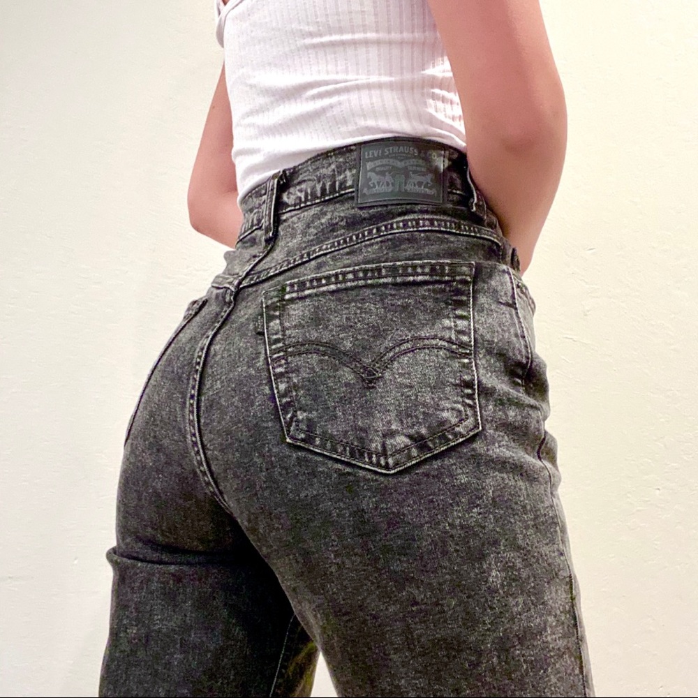 Levi’s Black Acid Wash Mom Jeans